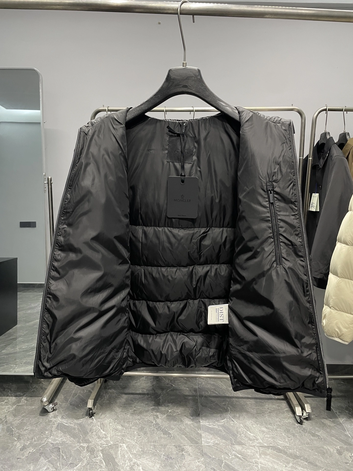 wg.luxury-- 7o9385r Down jacket nylon 2colour item: E-F000J1309-2
